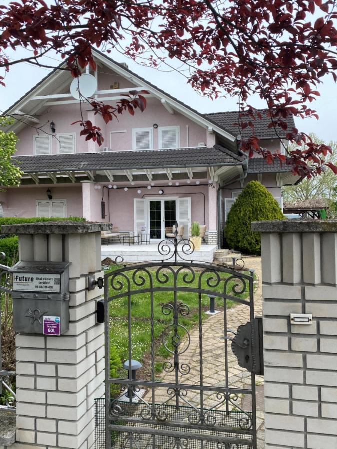 Villa Scamard Zamárdi Exteriér fotografie